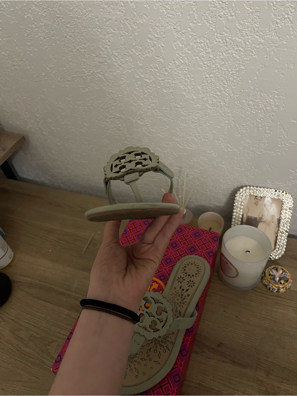 Tory Burch Mint Green Miller Logo Thong Sandals - Picture 7 of 10